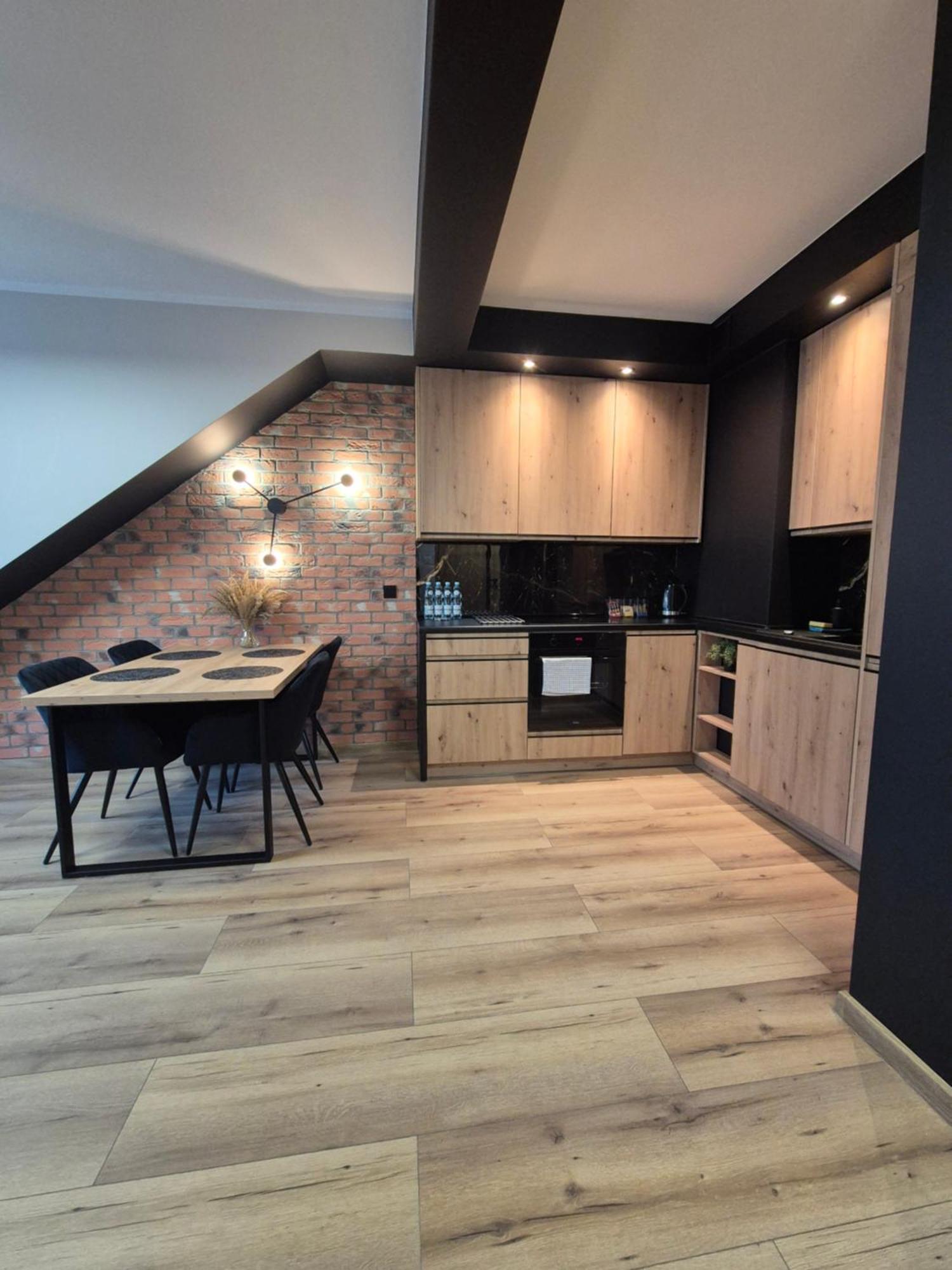 Asti Apartamenty Centrum Stargard ستارغارت ستاتشينسكي المظهر الخارجي الصورة